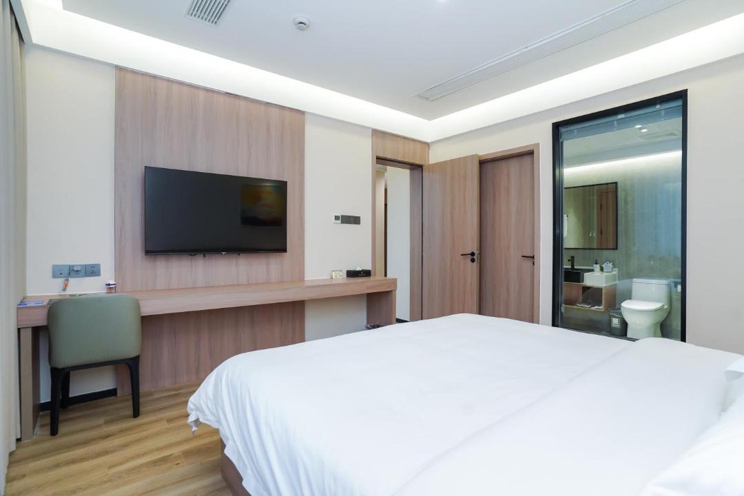 Photo of Bedroom in Deqing County