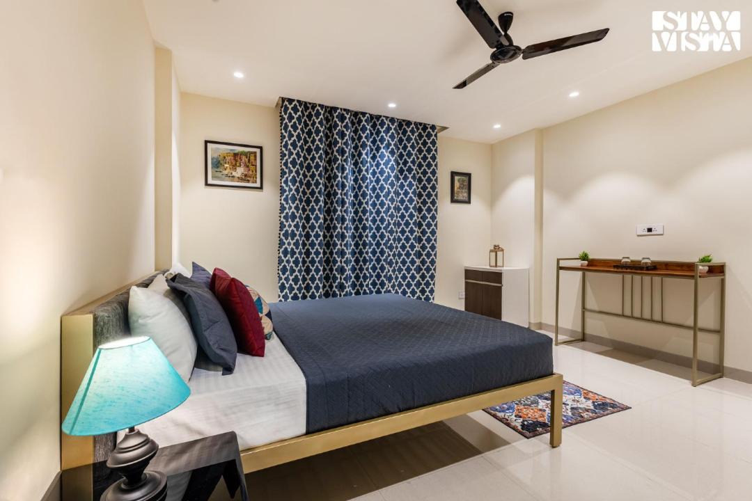 Photo of Bedroom in Mahmoorganj