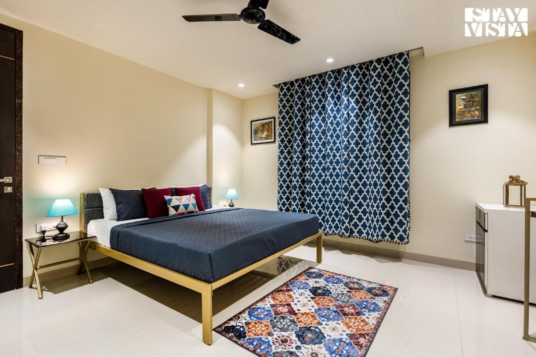 Photo of Bedroom in Mahmoorganj