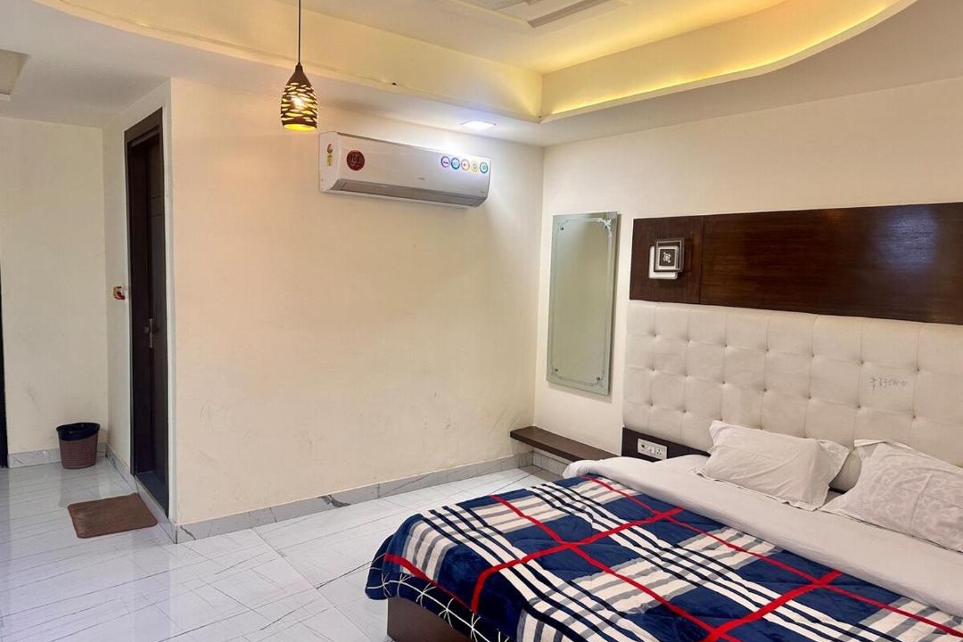 Photo of Bedroom in Rakabganj