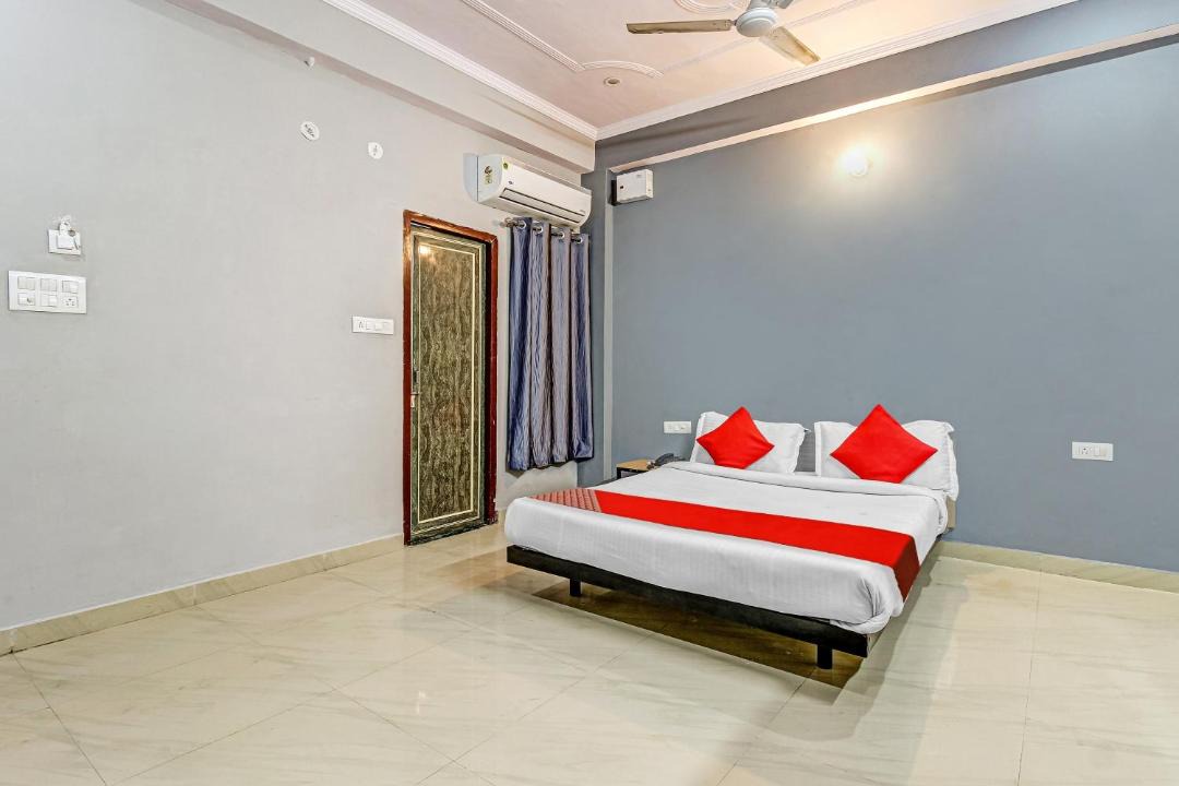 Photo of Bedroom in Indira Nagar