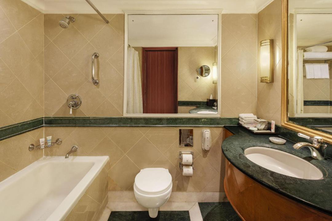 Photo of Bathroom in Taj Ganj