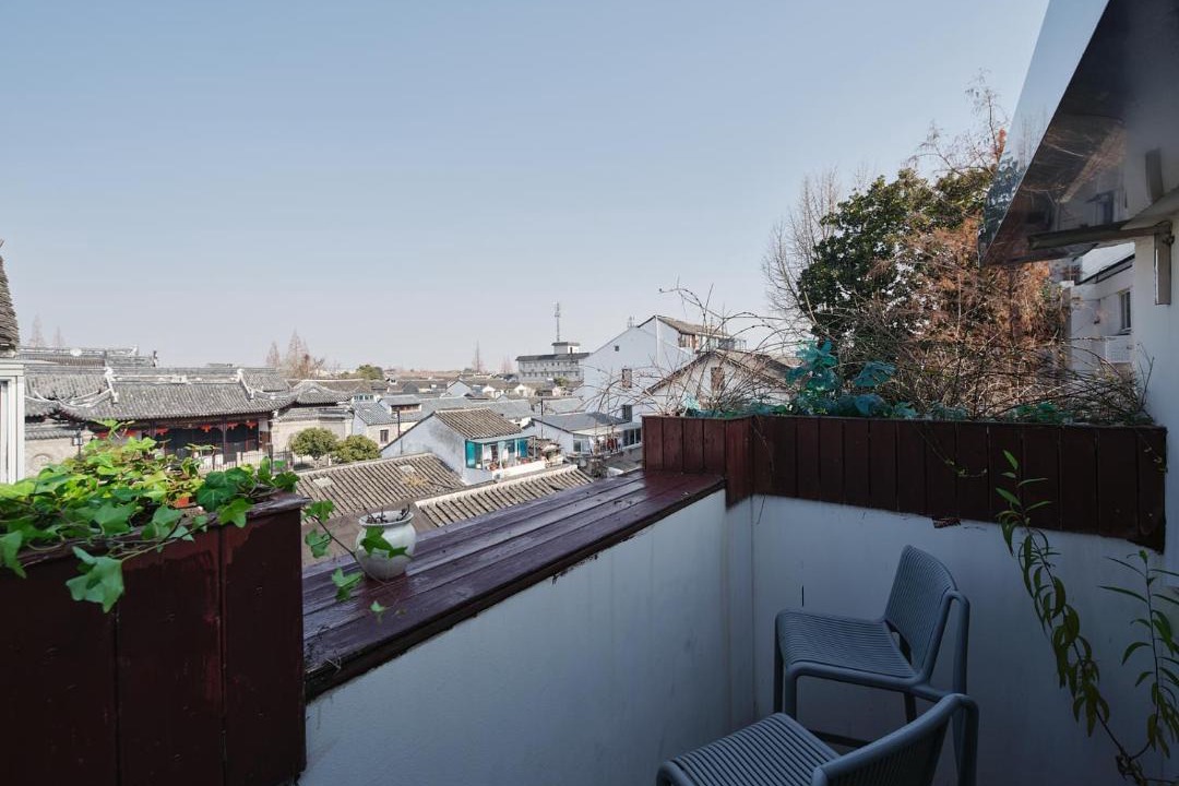 Photo of Patio Balcony in Huqiu Qu