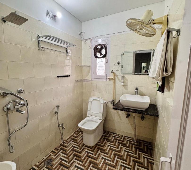 Photo of Bathroom in Mahmoorganj