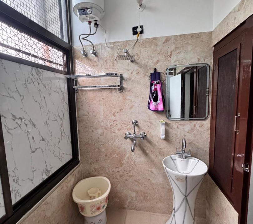 Photo of Bathroom in Mahmoorganj
