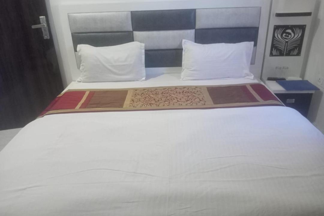 Photo of Bedroom in Etah