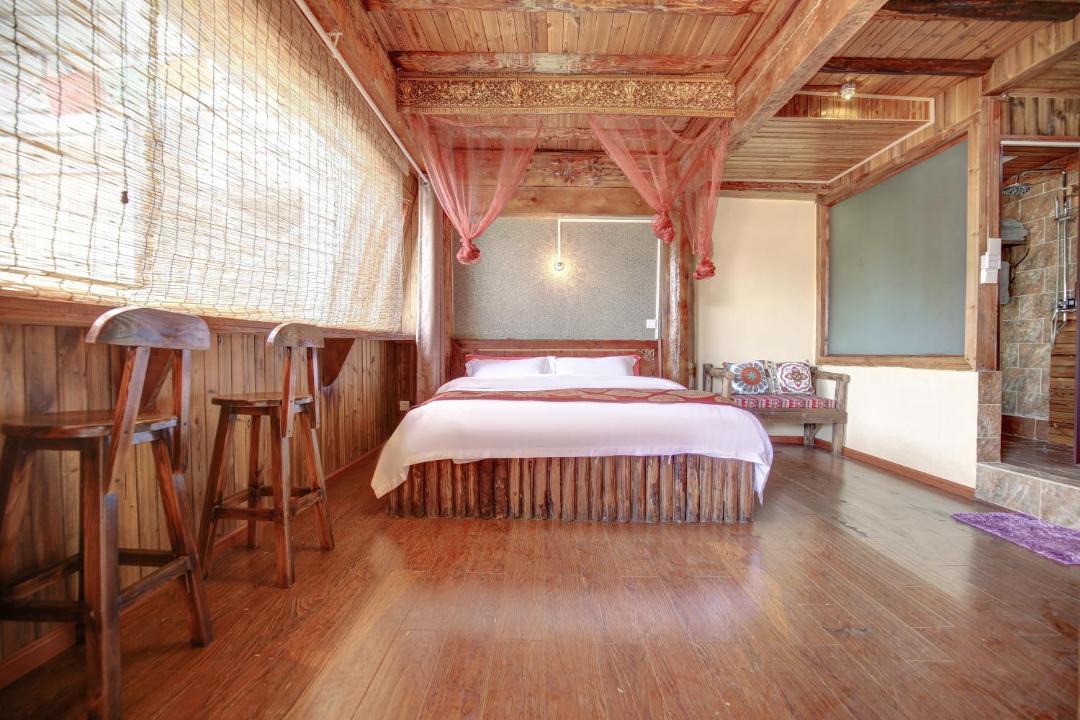 Photo of Bedroom in Shangri-La