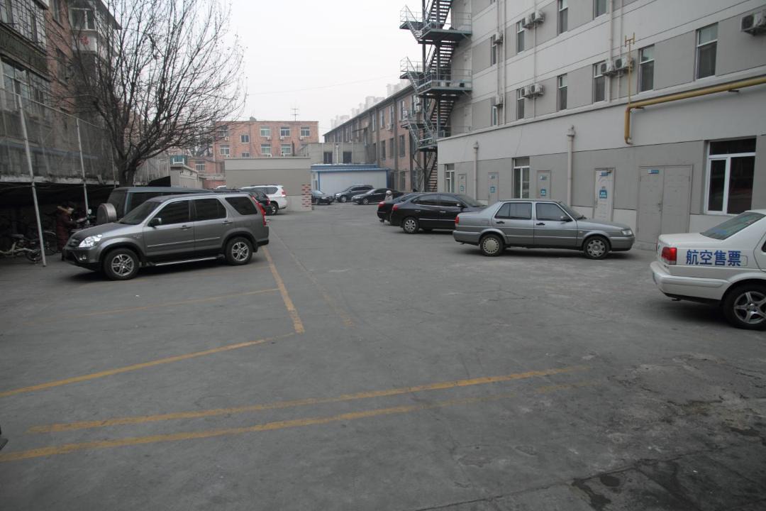 Photo of Buildings in Qingshan District