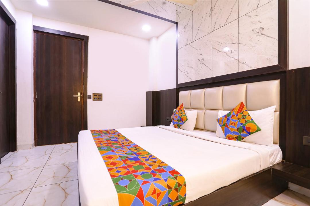 Photo of Bedroom in Taj Ganj