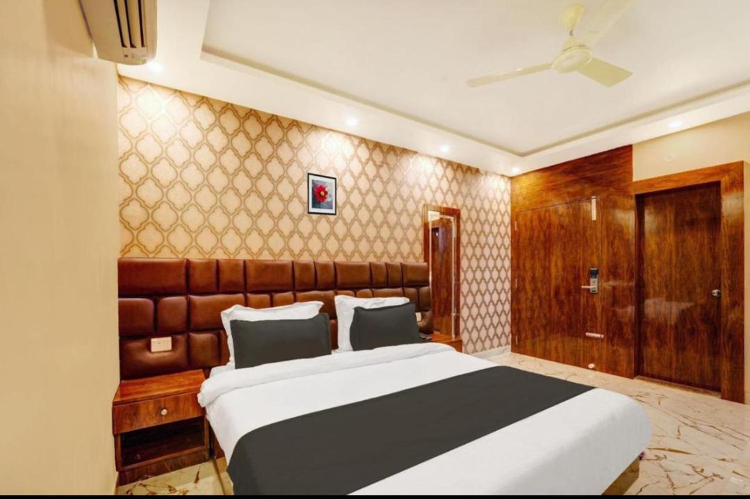 Photo of Bedroom in Vrindavan