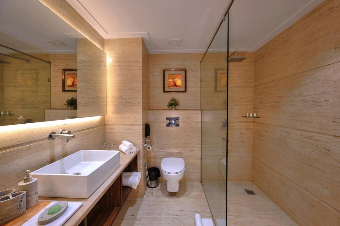 Photo of Bathroom in Taj Ganj