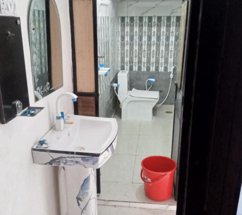 Photo of Bathroom in Mathura