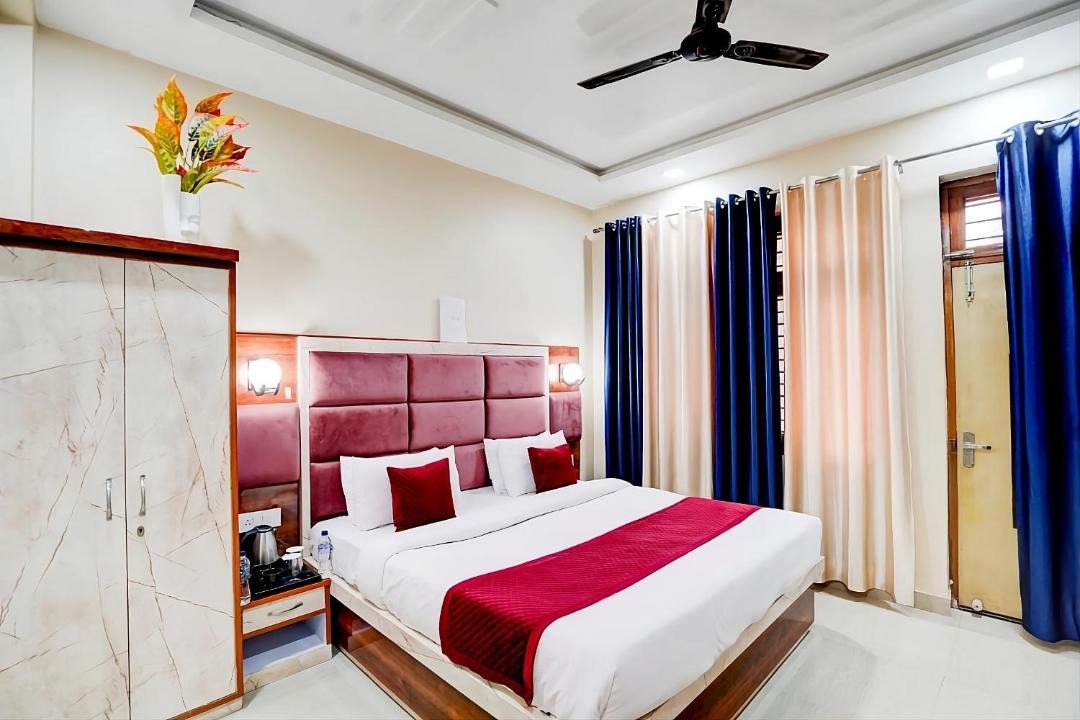 Photo of Bedroom in Agra
