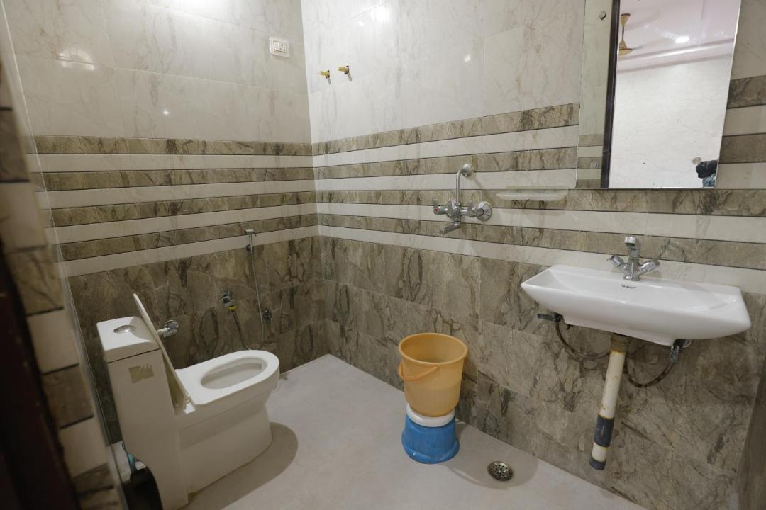 Photo of Bathroom in Taj Ganj