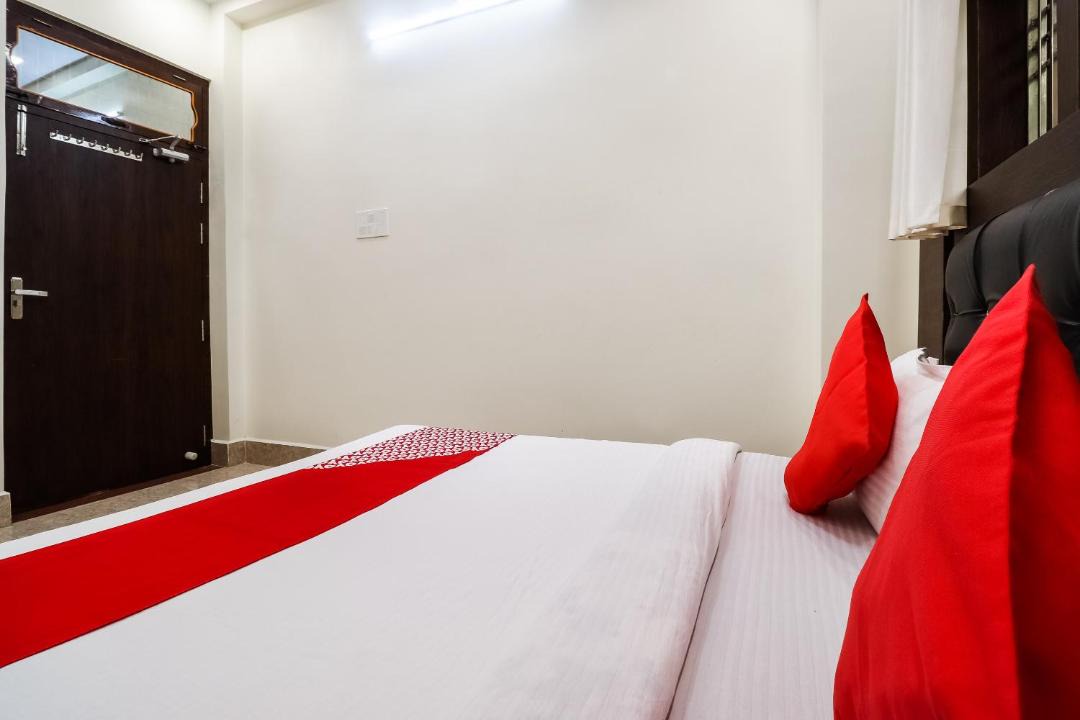 Photo of Bedroom in Malihabad