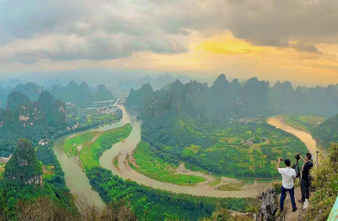 Photo of Others in Xingping Ancient Town
