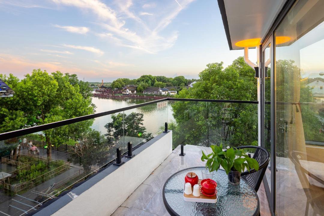 Photo of Patio Balcony in Zhouzhuang