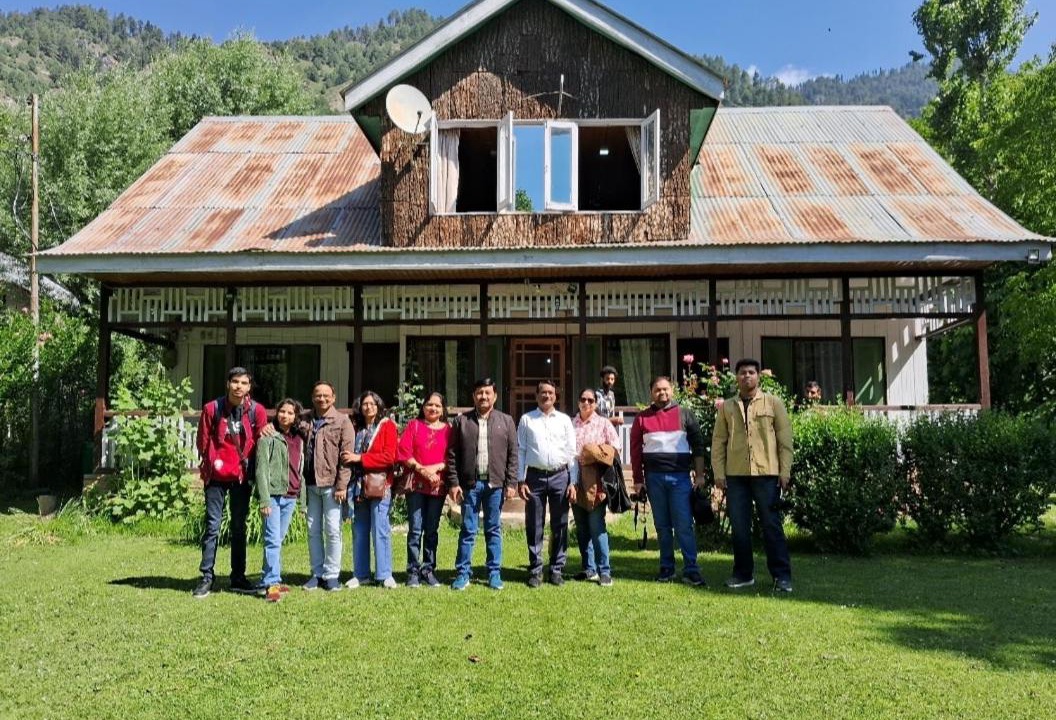Photo of Others in Laripora