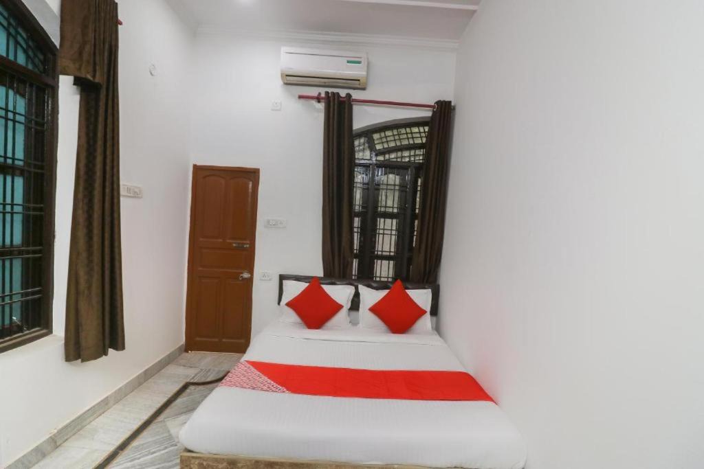 Photo of Bedroom in Indira Nagar