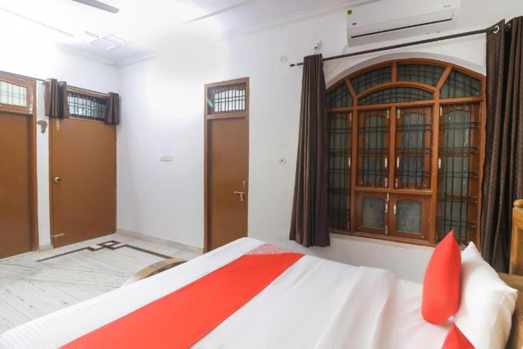 Photo of Bedroom in Indira Nagar