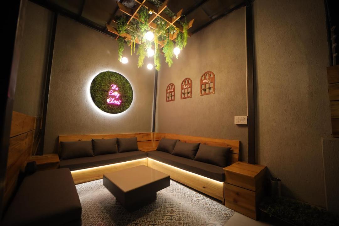 Photo of Livingroom in Taj Ganj
