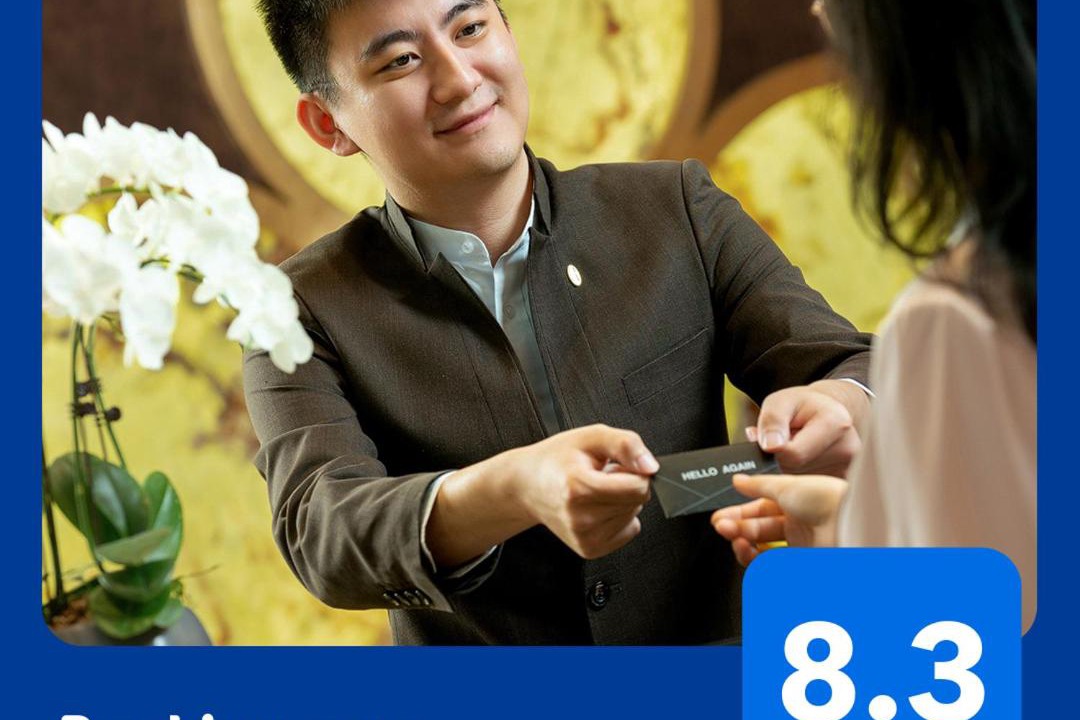 Photo of Human In Picture in Guomao