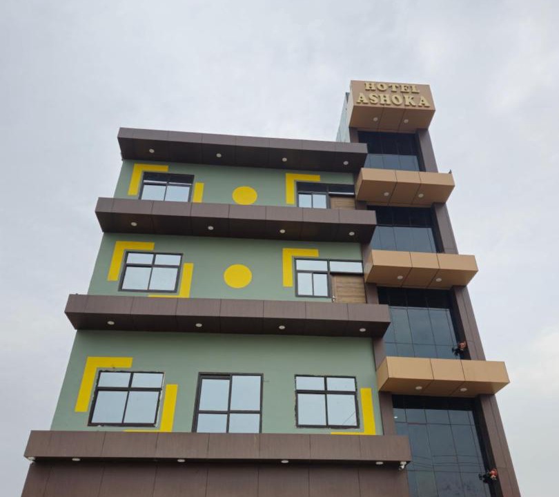 Photo of Buildings in Etah