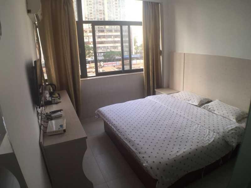 Photo of Others in Huaqiang North