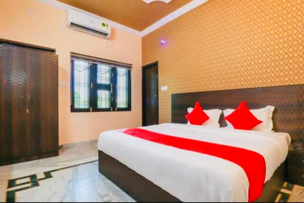 Photo of Bedroom in Gomti Nagar