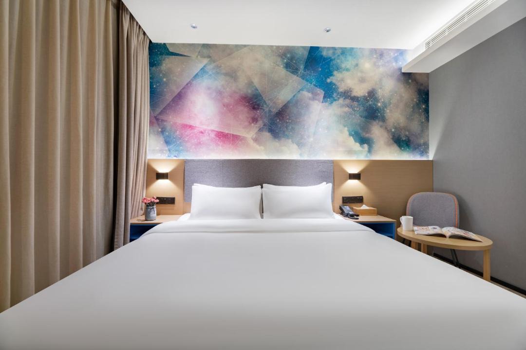 Photo of Bedroom in Zhonglou Shangquan