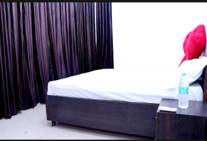 Photo of Bedroom in Hapur