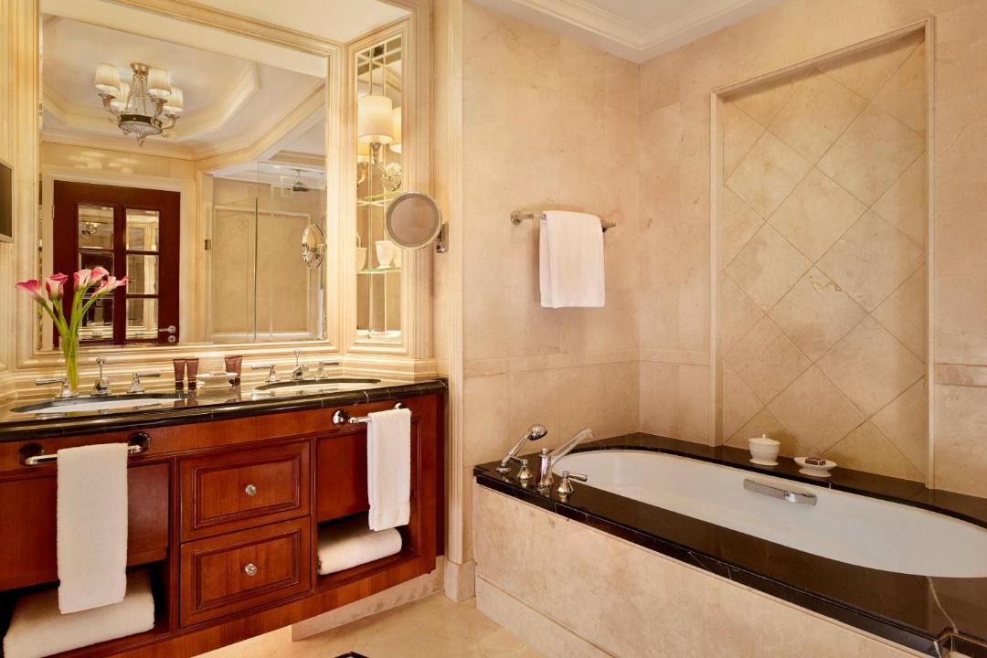 Photo of Bathroom in Zhujiang New Town