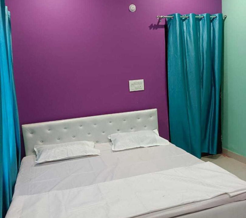 Photo of Bedroom in Malihabad