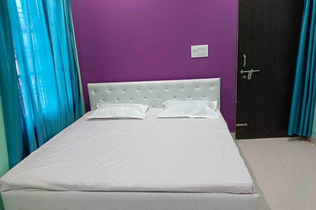 Photo of Bedroom in Malihabad