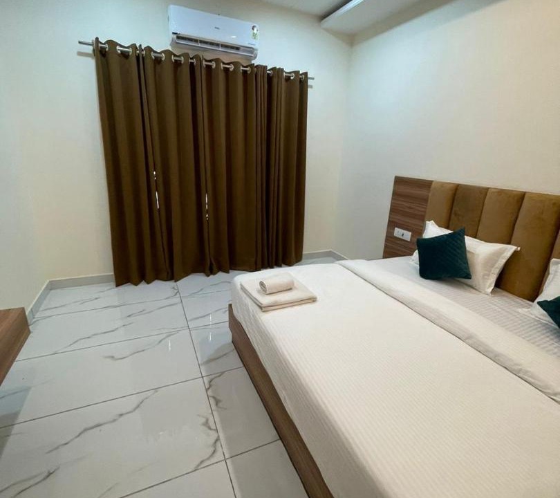 Photo of Bedroom in Govardhan