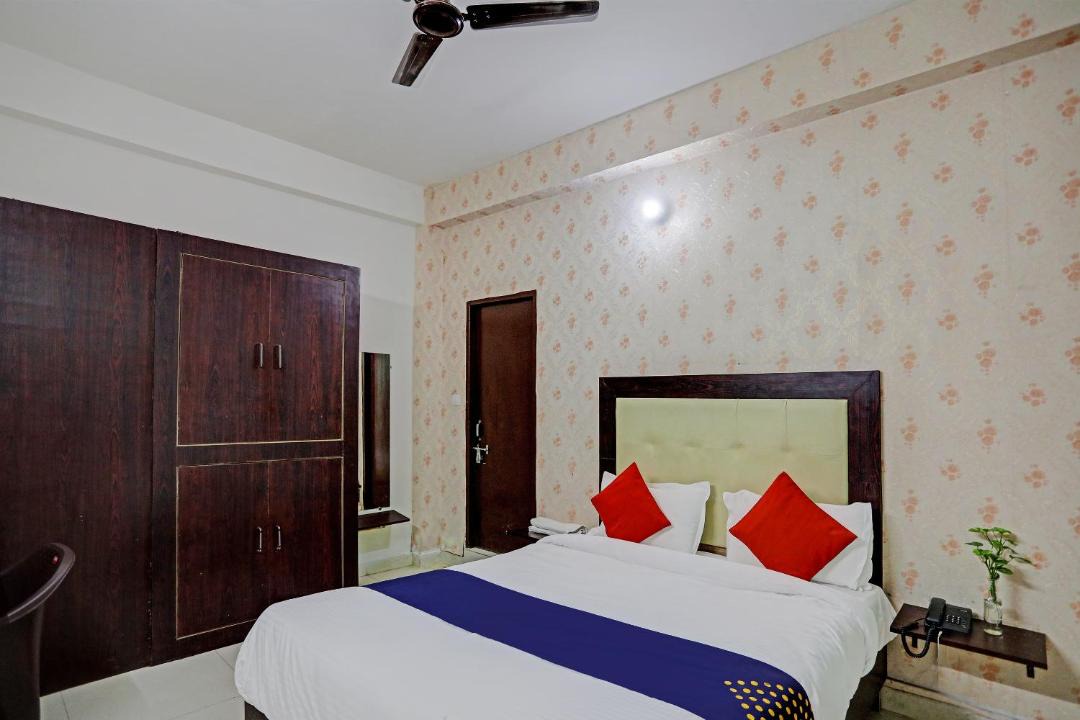 Photo of Bedroom in Gomti Nagar
