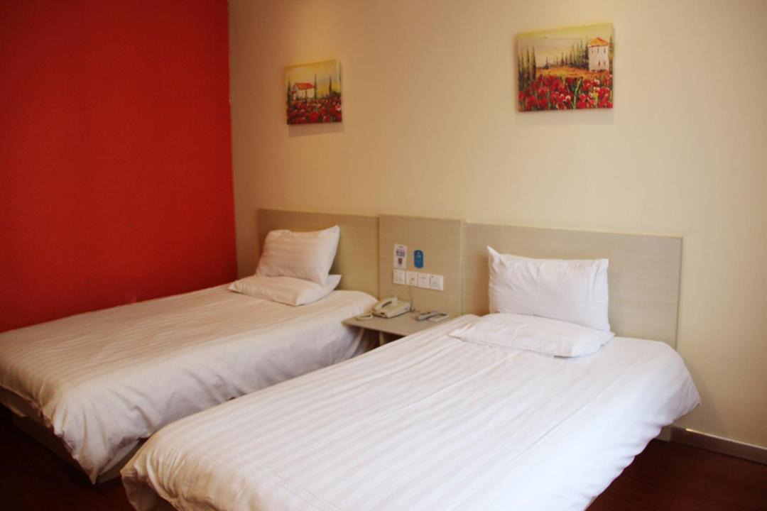Photo of Bedroom in Guangzhou Central Business District