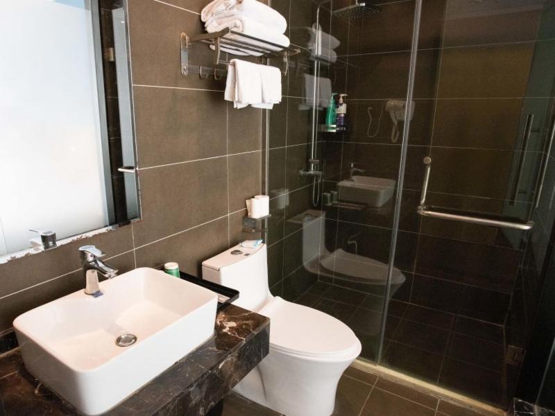 Photo of Bathroom in Yaohai