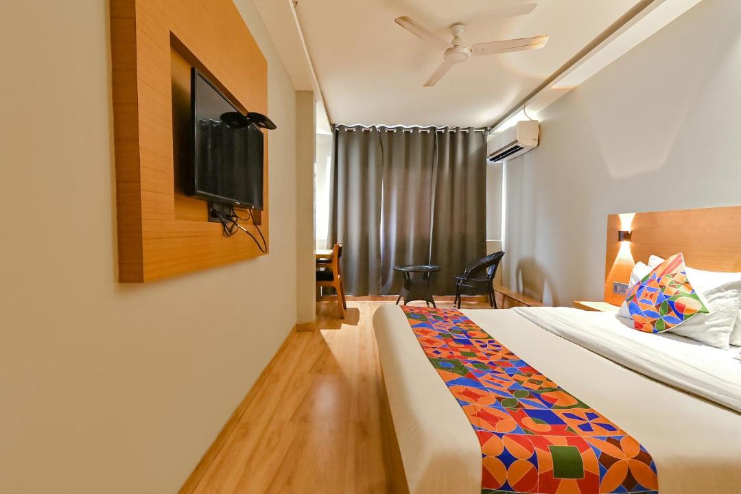 Photo of Bedroom in Sualkuchi