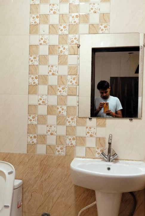 Photo of Bathroom in Charbagh