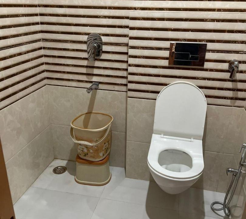 Photo of Bathroom in Govardhan
