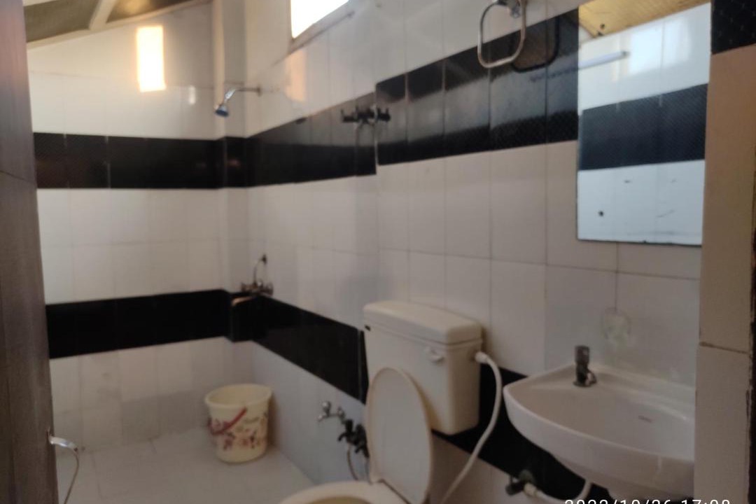 Photo of Bathroom in Taj Ganj
