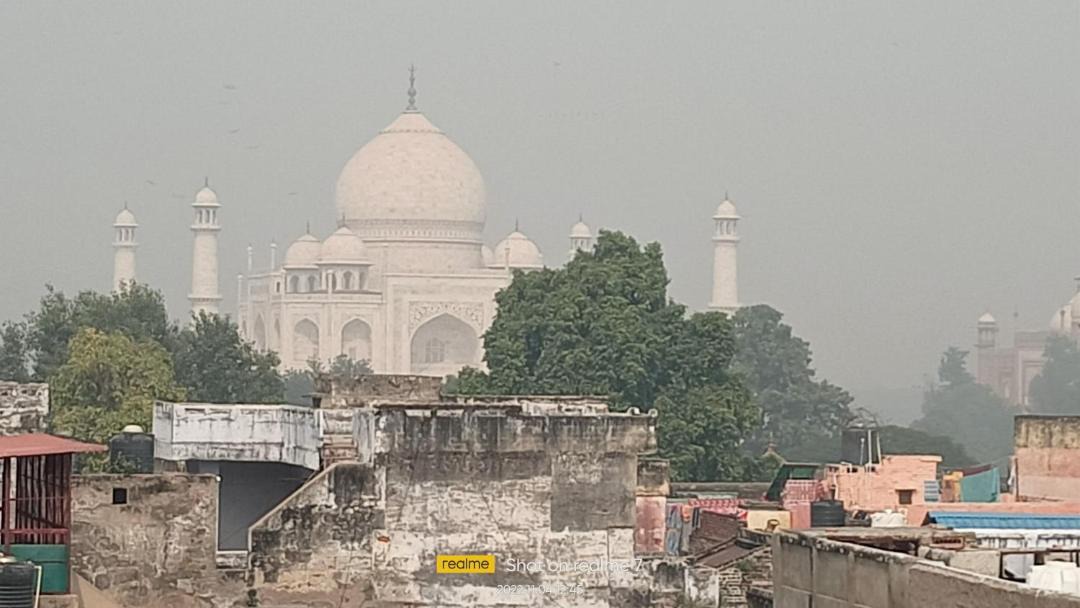 Photo of Buildings in Taj Ganj