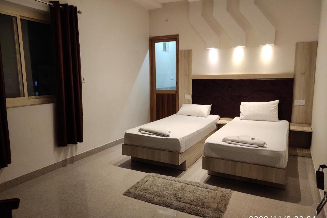 Photo of Bedroom in Taj Ganj