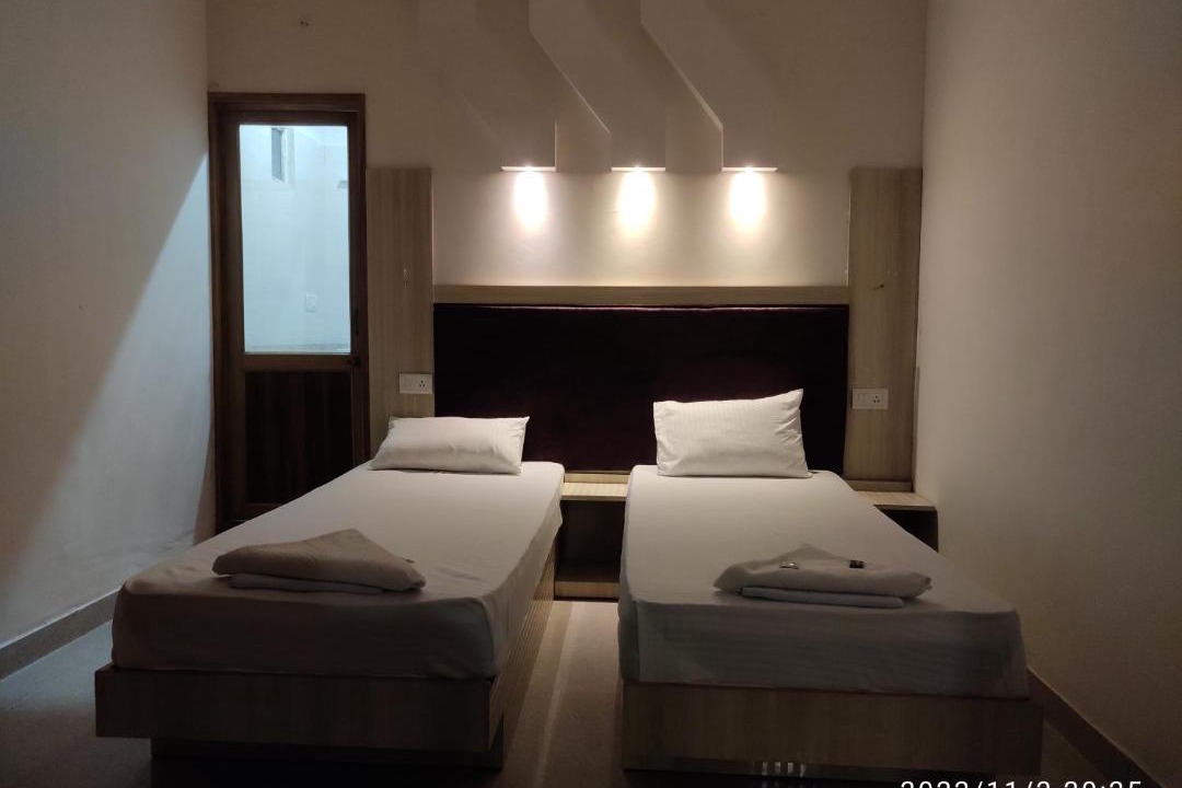 Photo of Bedroom in Taj Ganj