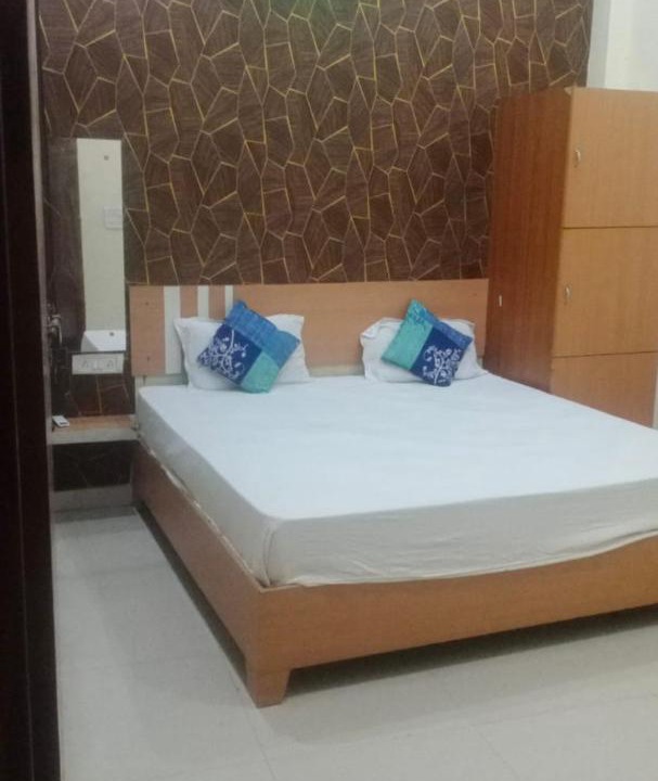 Photo of Bedroom in Taj Ganj