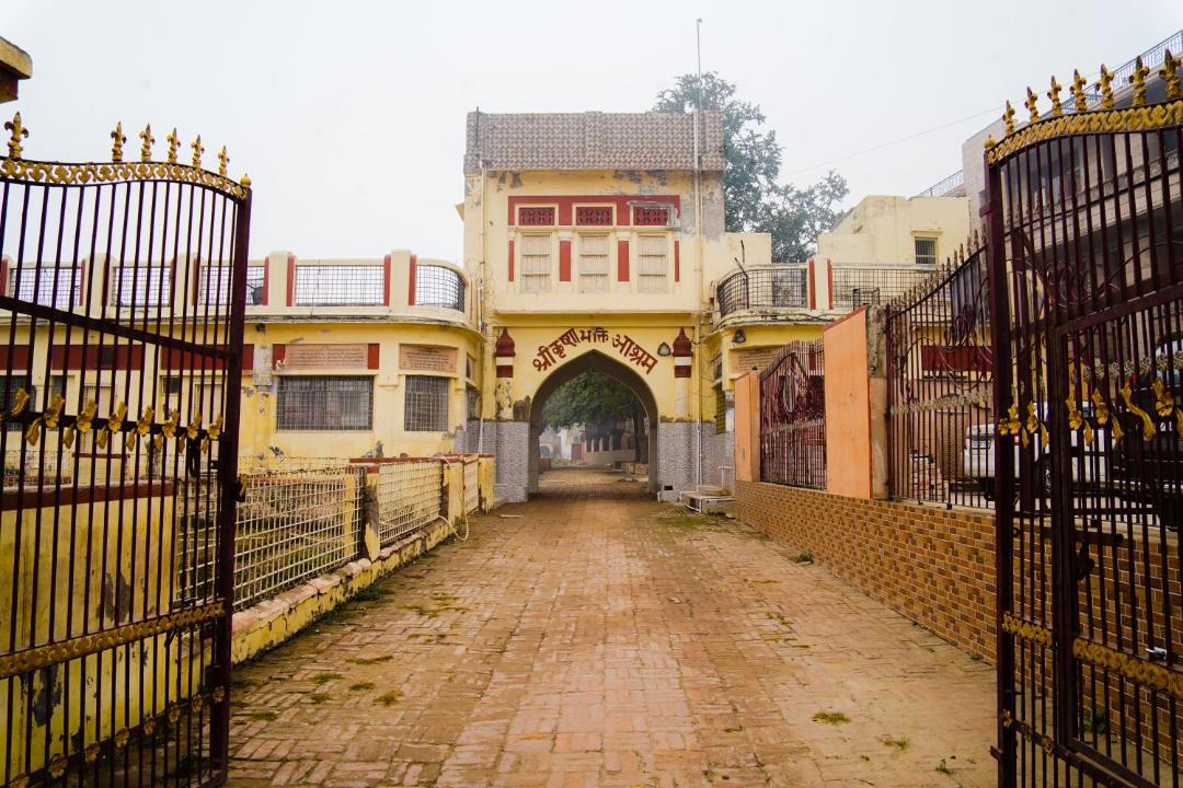 Photo of Buildings in Vrindavan