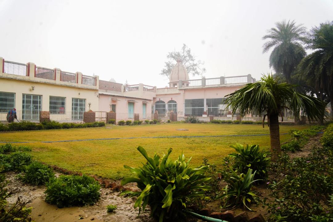 Photo of Buildings in Vrindavan