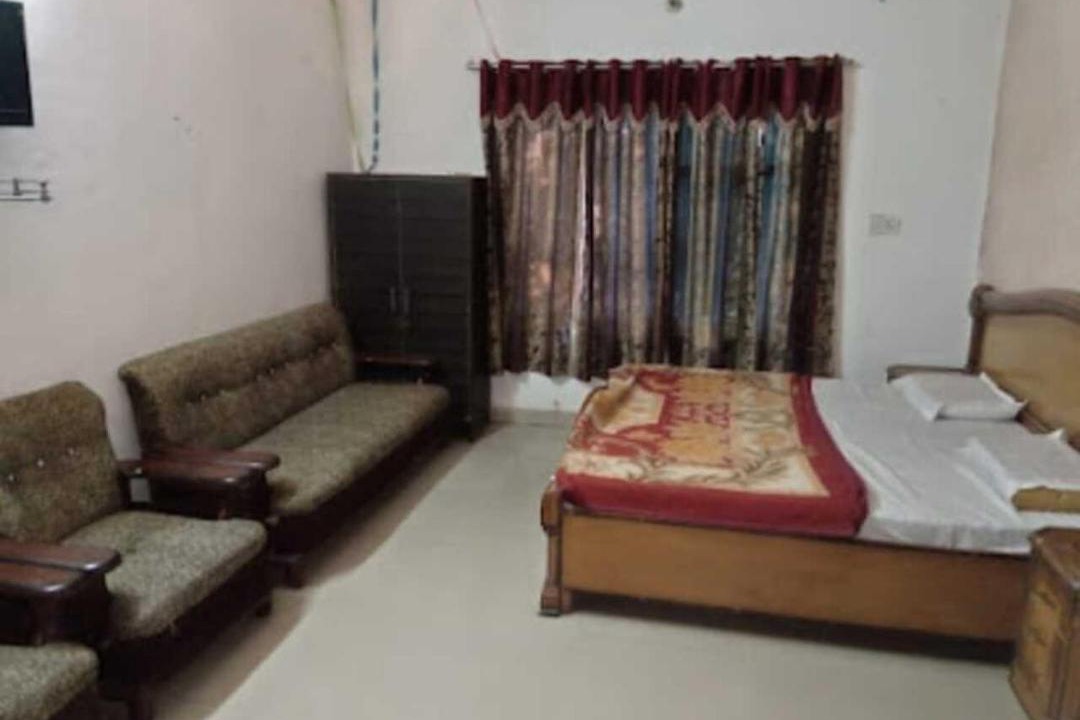 Photo of Others in Dhanauli