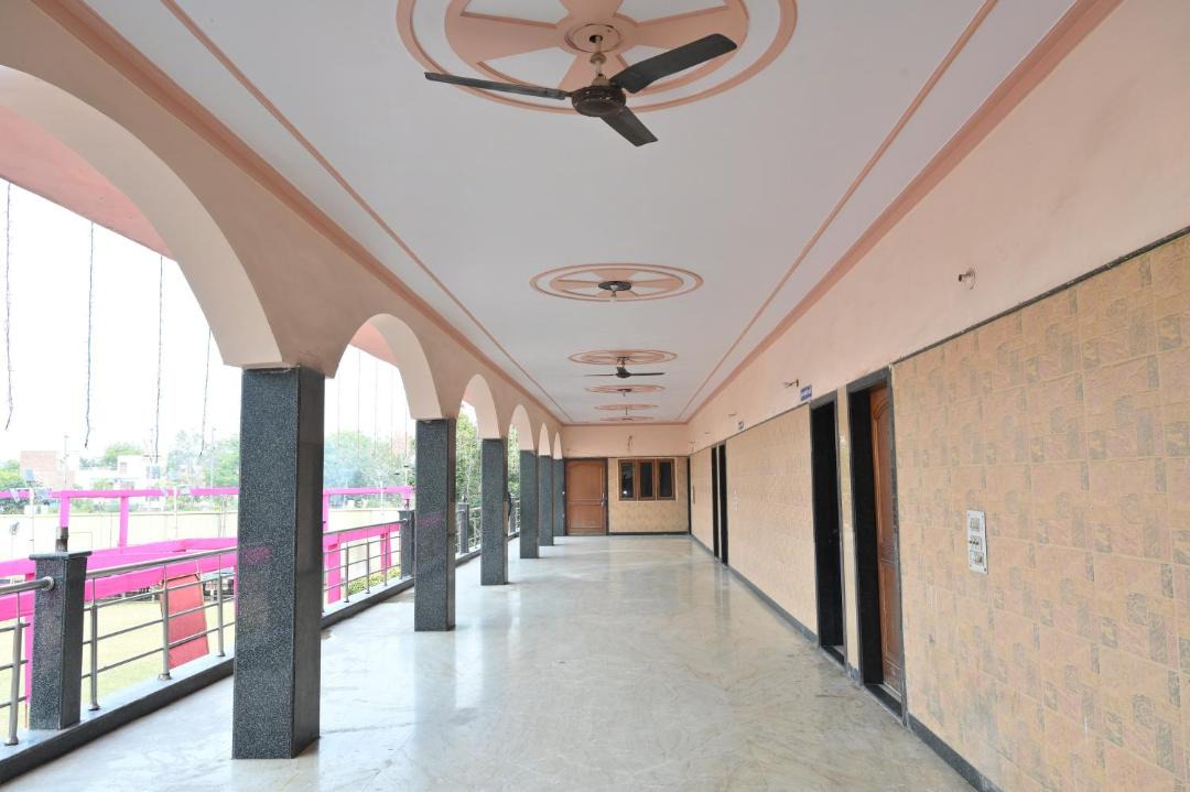 Photo of Others in Mathura
